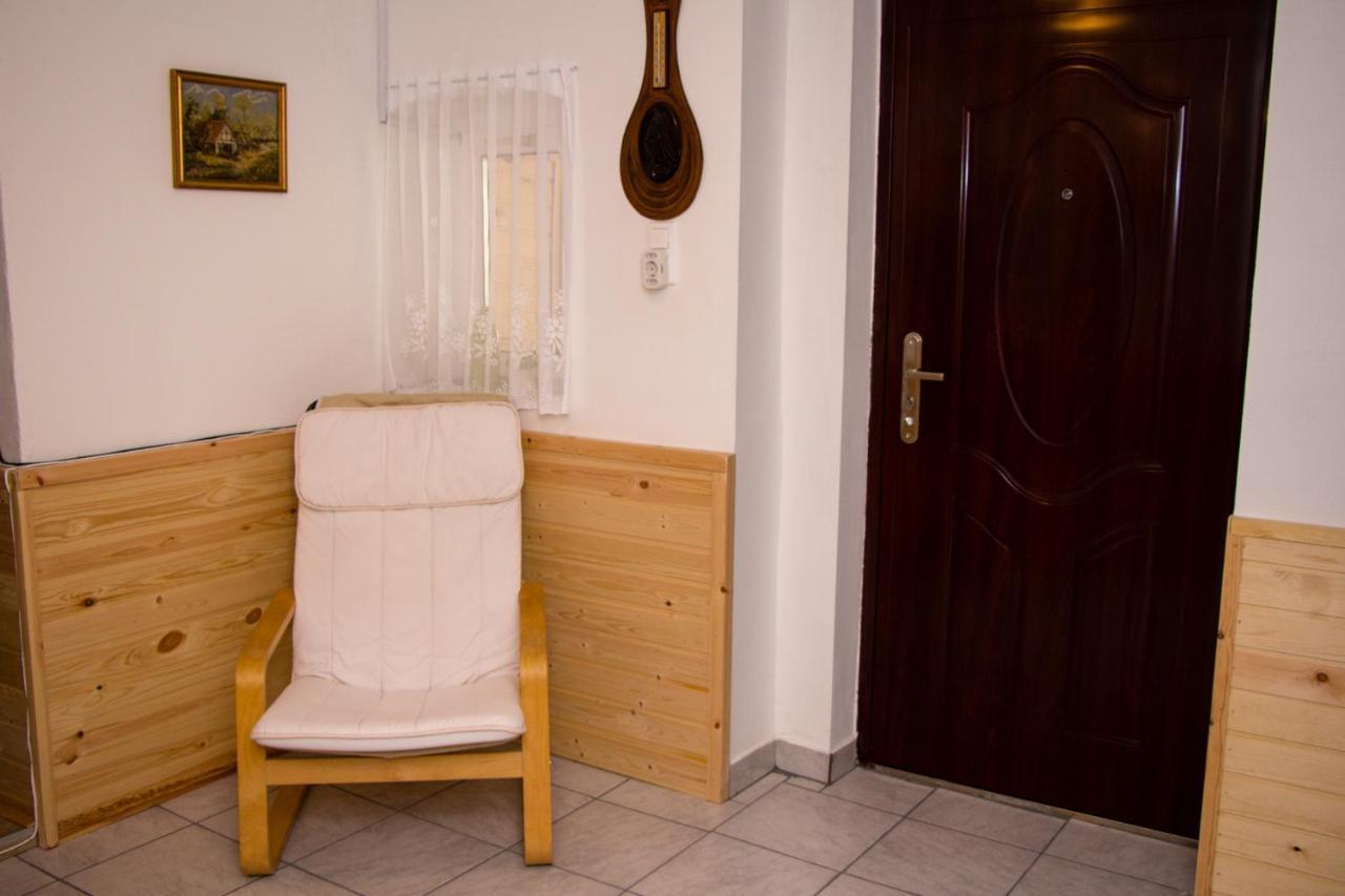 Hotel Zimmer Feri Vendégház Abaújszántó Esterno foto