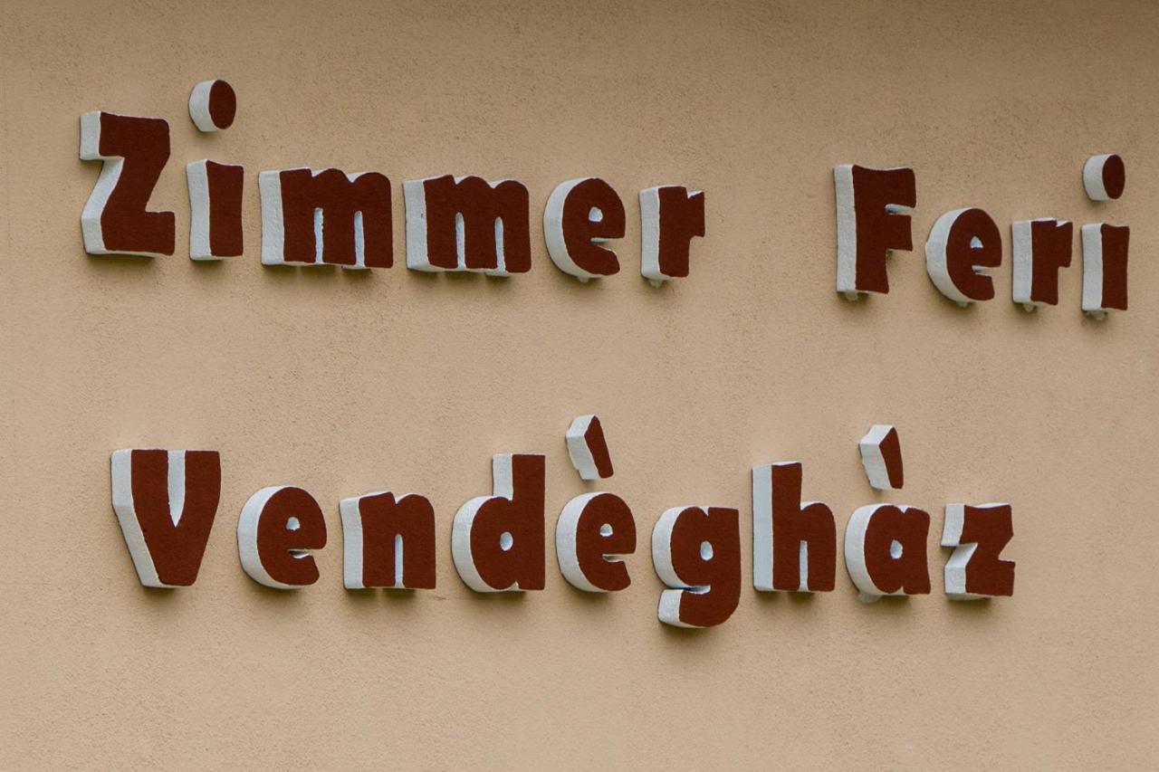 Hotel Zimmer Feri Vendégház Abaújszántó Esterno foto