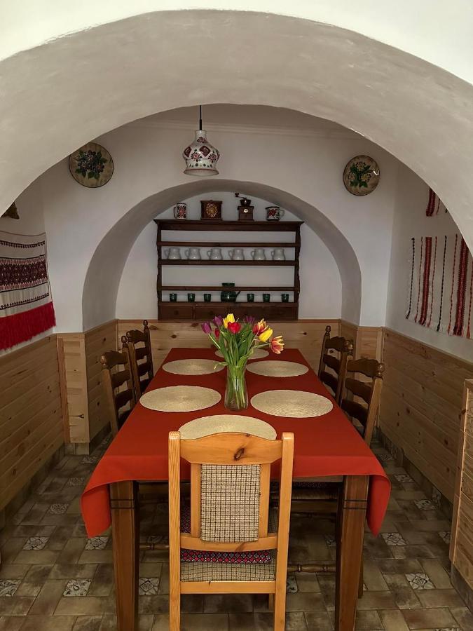 Hotel Zimmer Feri Vendégház Abaújszántó Esterno foto